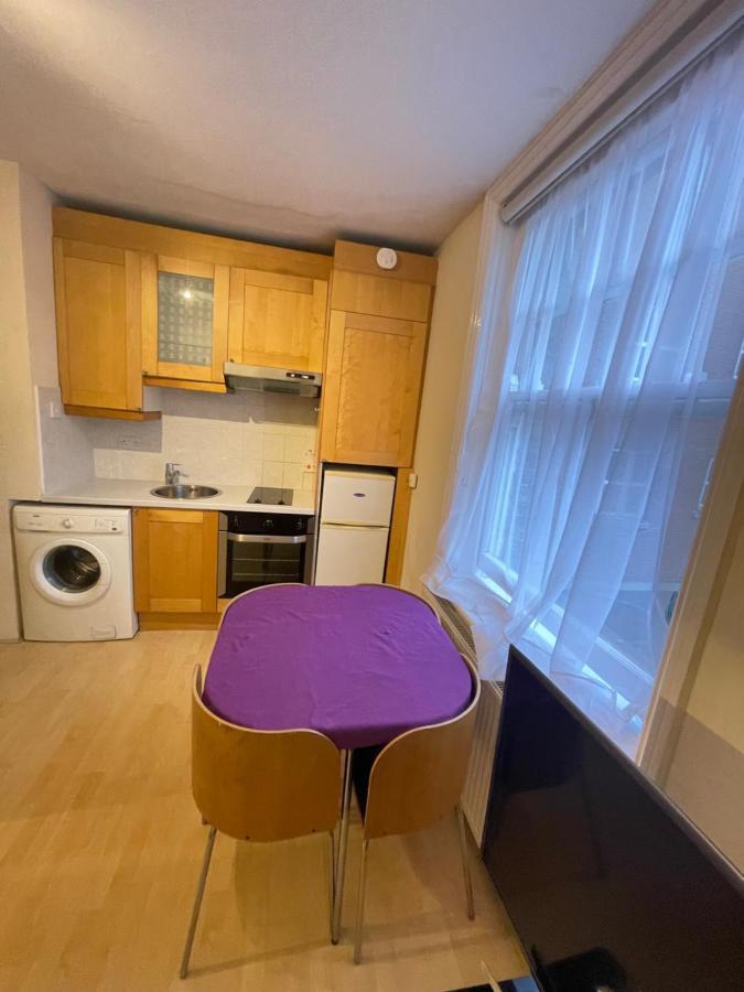 Апартаменты First Floor Lisson Street Лондон Экстерьер фото