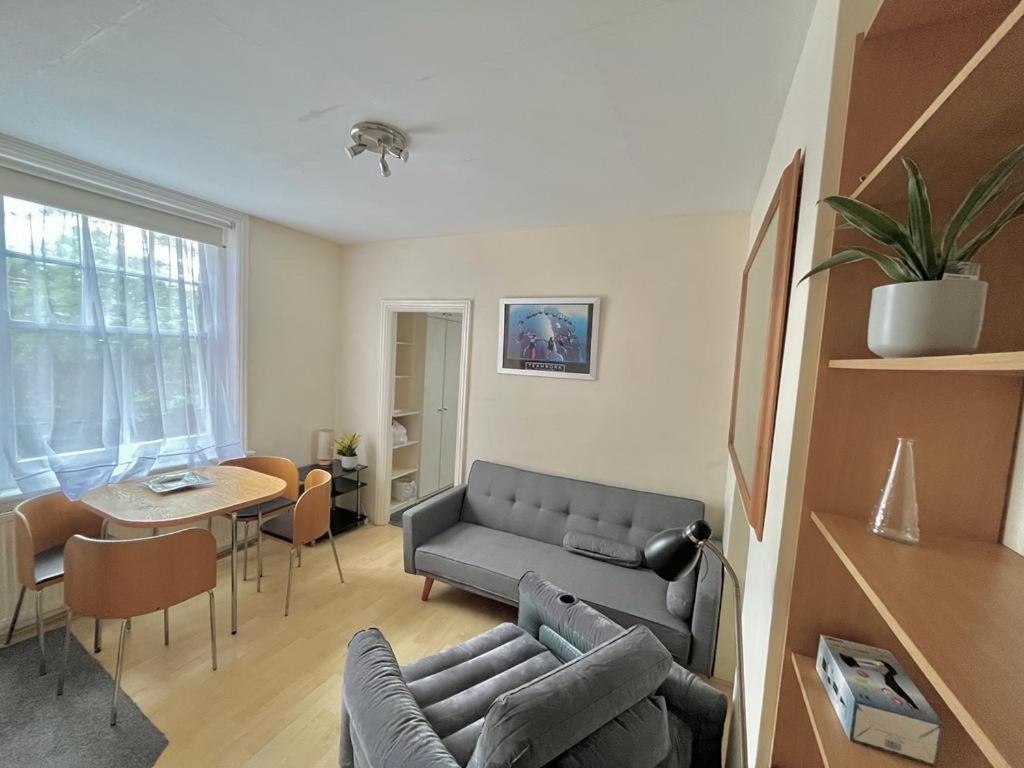 Апартаменты First Floor Lisson Street Лондон Экстерьер фото