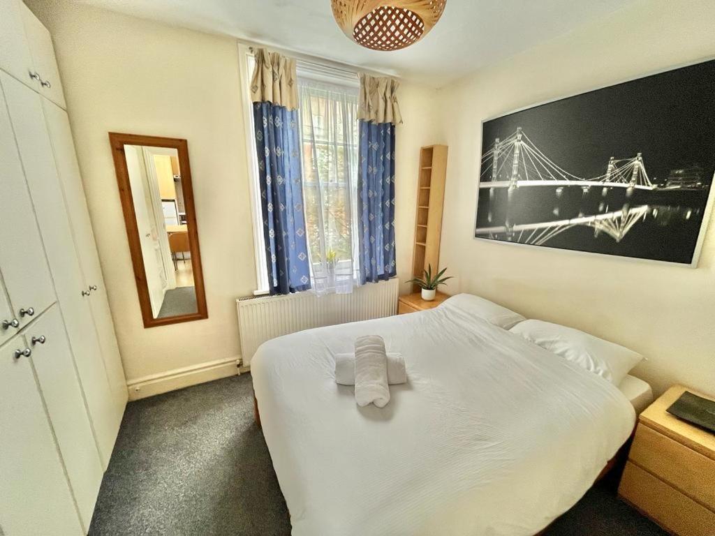 Апартаменты First Floor Lisson Street Лондон Экстерьер фото